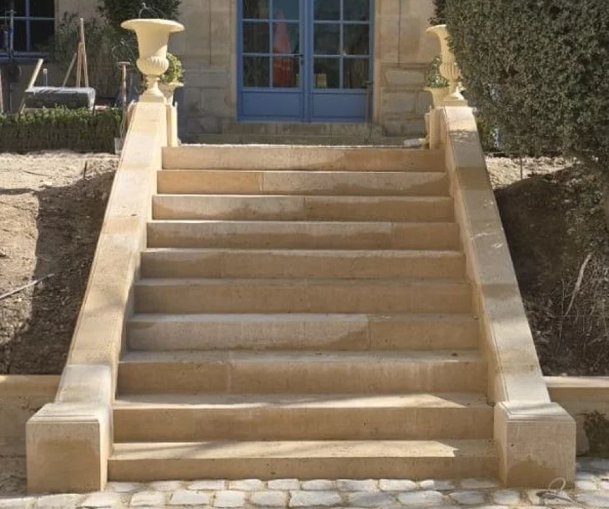 renovation-escalier-pierre